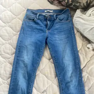 Stl 26 Levis jätte bra skick