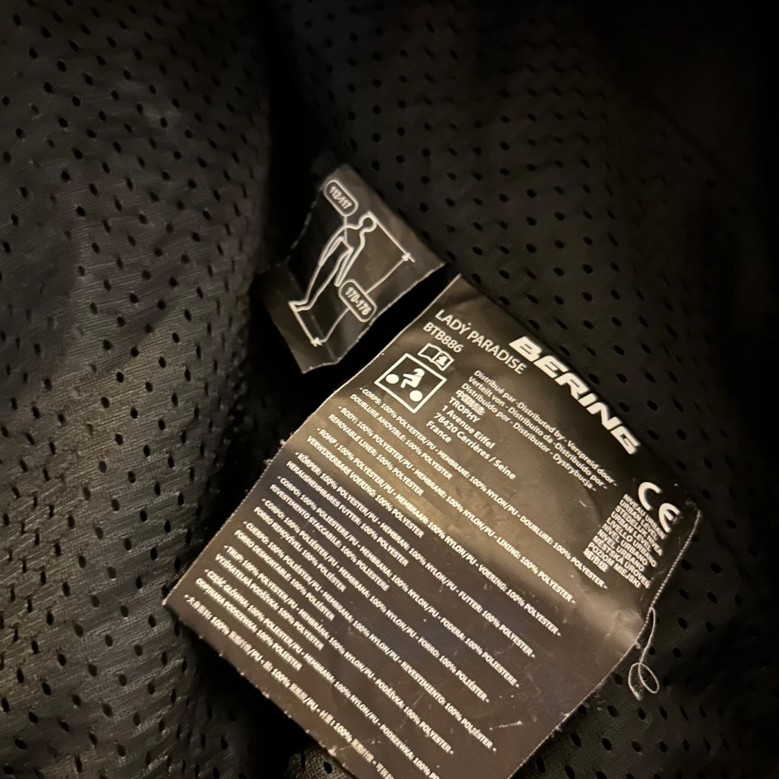 Svart motorcykeljacka från Bering - 91