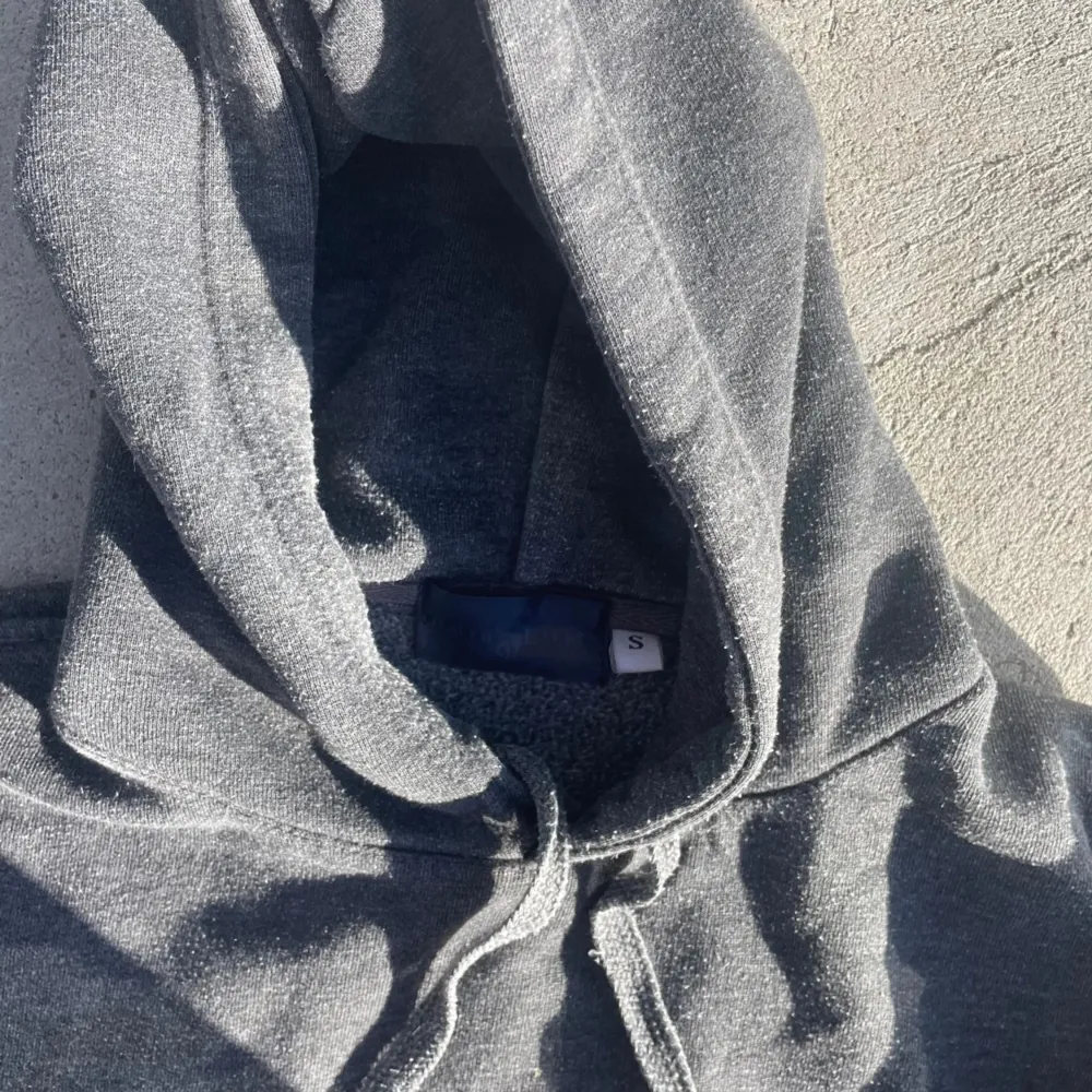 Polo Ralph Lauren hoodie i storlek S. Den är i bra skick. Pris kan diskuteras vid snabb affär. . Hoodies.