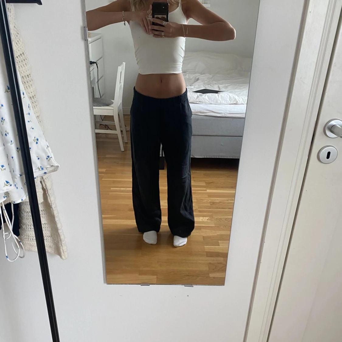 Svarta linnebyxor  - 91