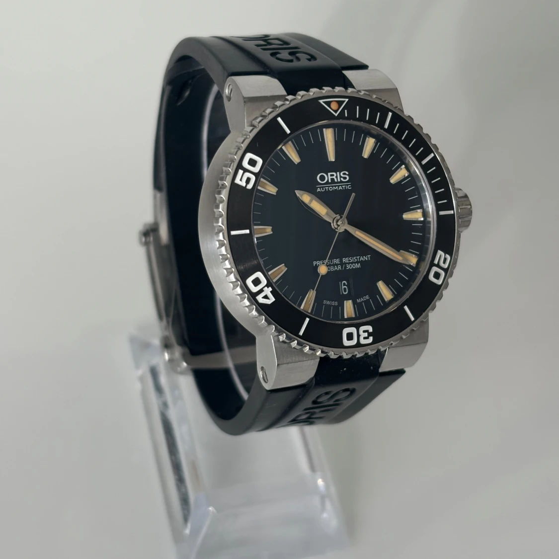 Oris Aquis Date - 90