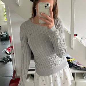 Gant-tröja  - Säljer min Gant-tröja nu då den inte används så mycket. Den är i väldigt bra skick. Passar XS-S🥰  