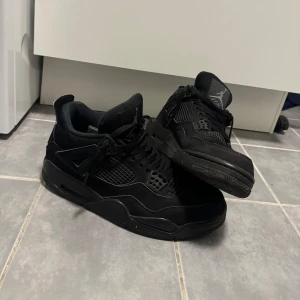 Jordan Black Cat - Storlek 42