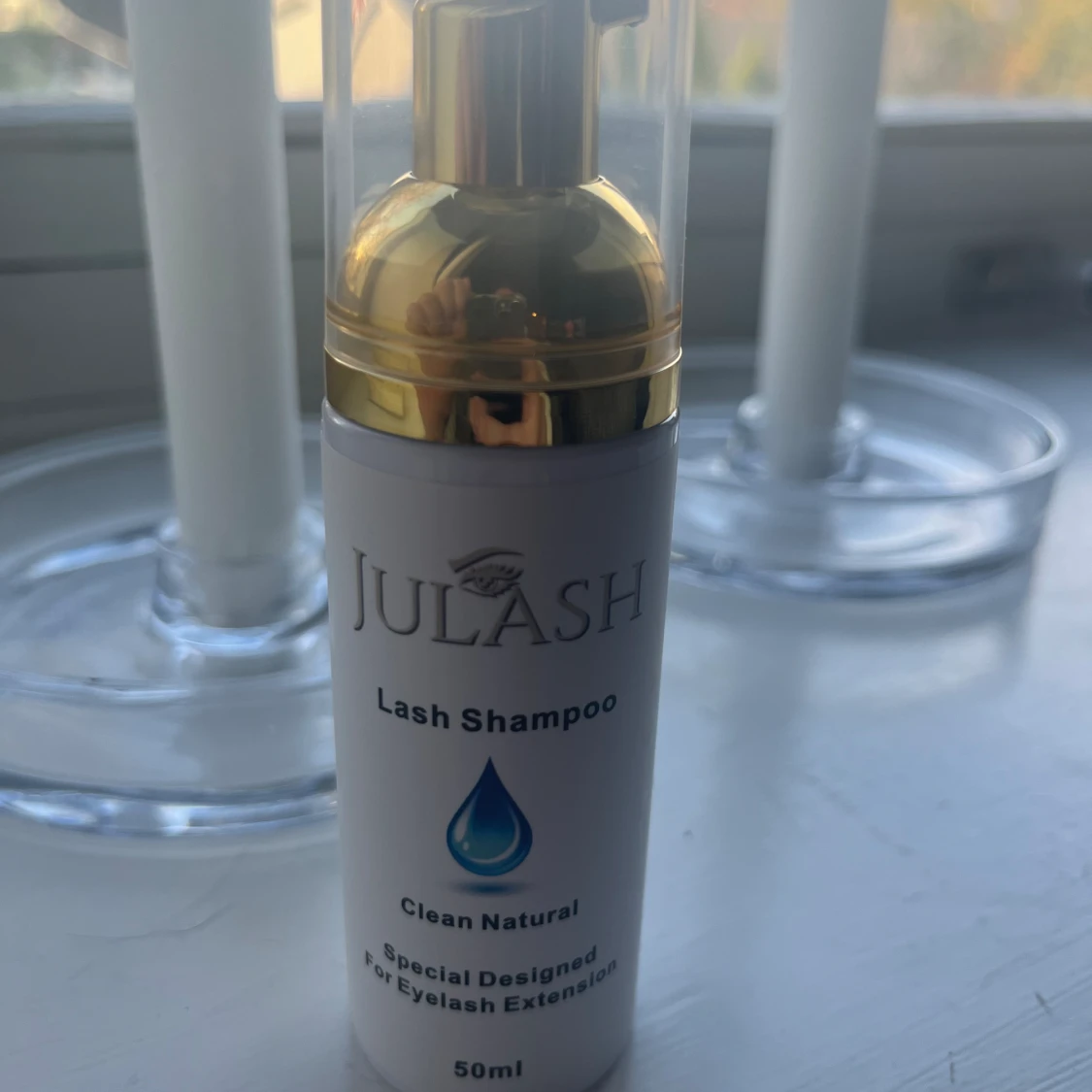 Fransförläggnings schampo