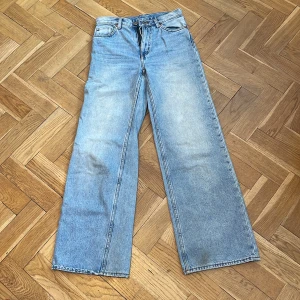 Widén leg mid rise jeans - Bra skick