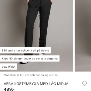 Super fina lågmidjde kostymbyxor - De är nya och jag säljer då de tyvärr var för korta för mig men annars är de endast provade🖤