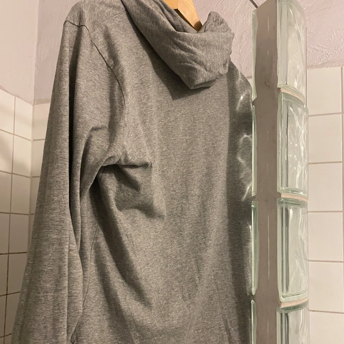 Grå hoodie från Ralph Lauren - 2