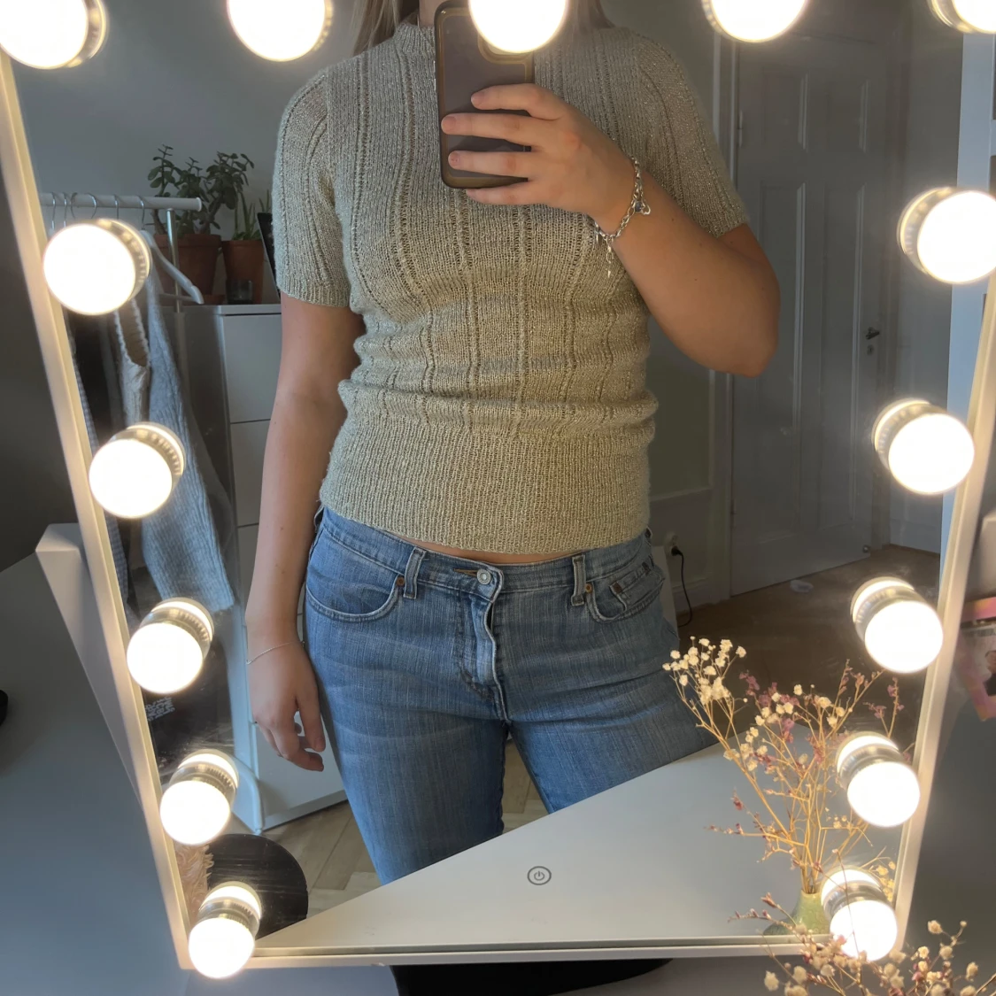 Grön/glittrig stickad topp  - 1