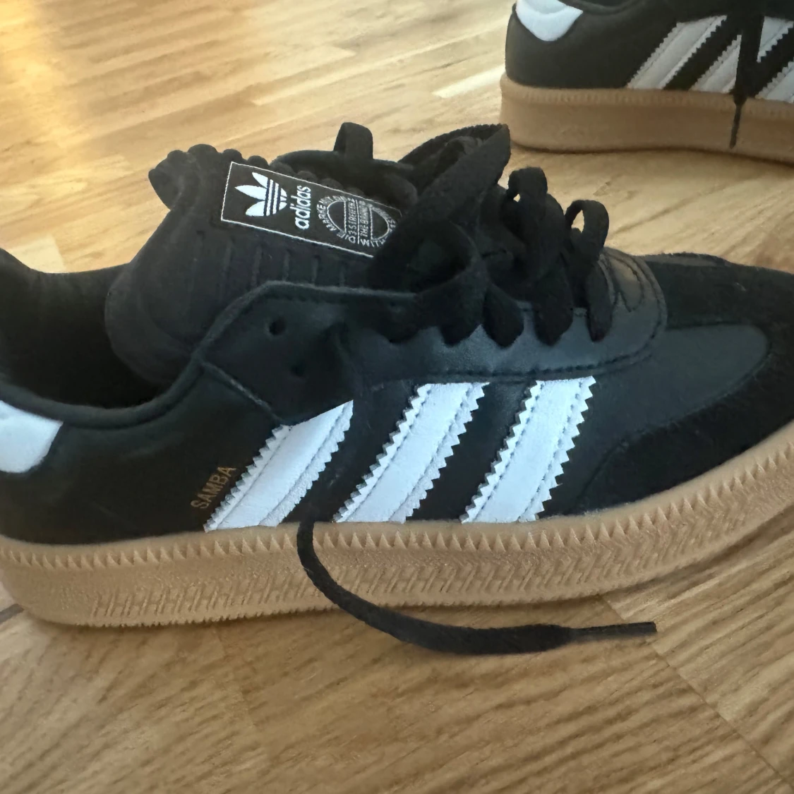 Svarta Adidas Samba sneakers - 1
