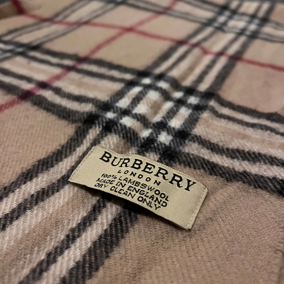 Beige rutig halsduk från Burberry - 1