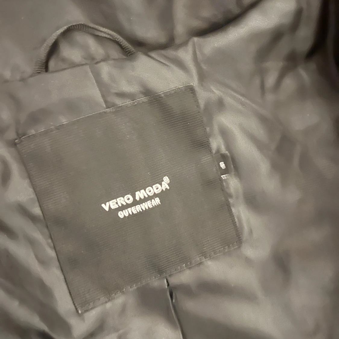 pälsjacka med luva - 1