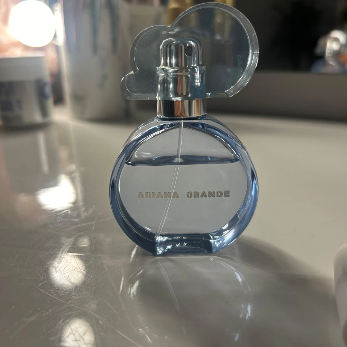 Ariana Grande parfym - 90