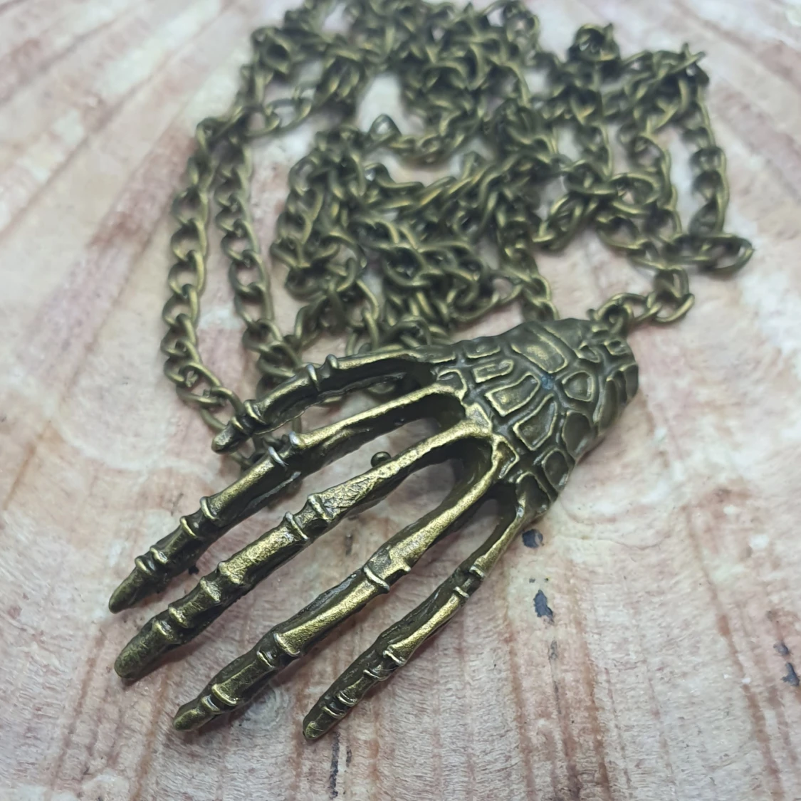 Halsband - Skeletthand - 91