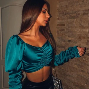 Boohoo topp - Säljer andra färgen‼️‼️🌸