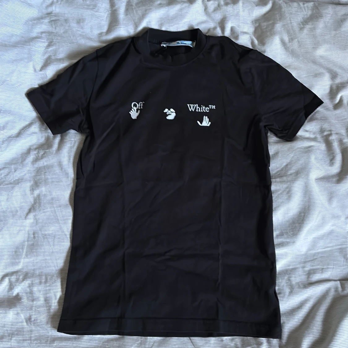 Svart t-shirt från Off-White