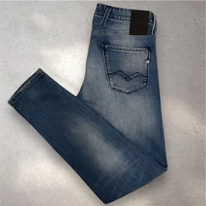 Blå replay anbass jeans - Riktigt feta replay anbass jeans. Snygg tvätt och fint skick. Skriv vid frågor!