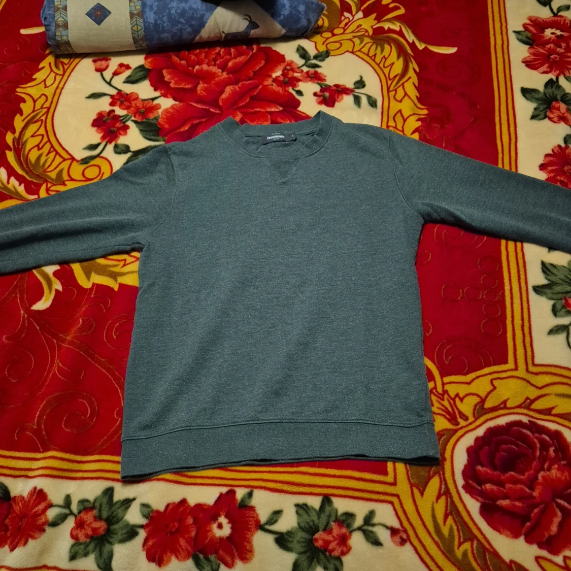 Grön grå- tröja från Dressmann - 2