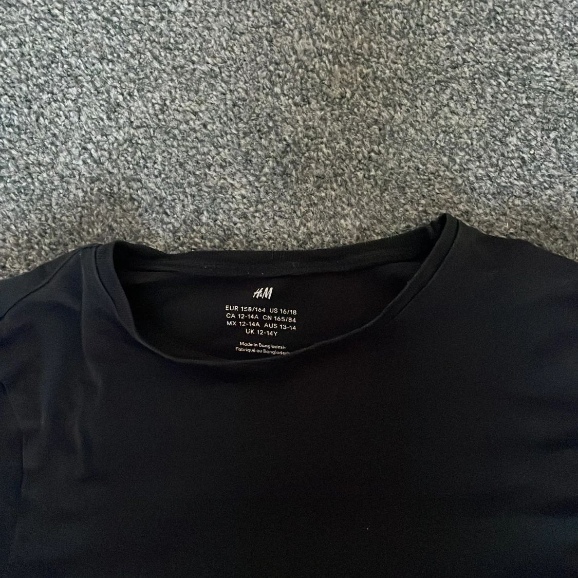 Svart långärmad tröja från H&M - 1