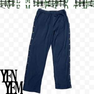 yenyem Snap knapp byxor blå - Snap knapp byxor💹 Storlek M  Snörning i midjan och passar därmed mindre också