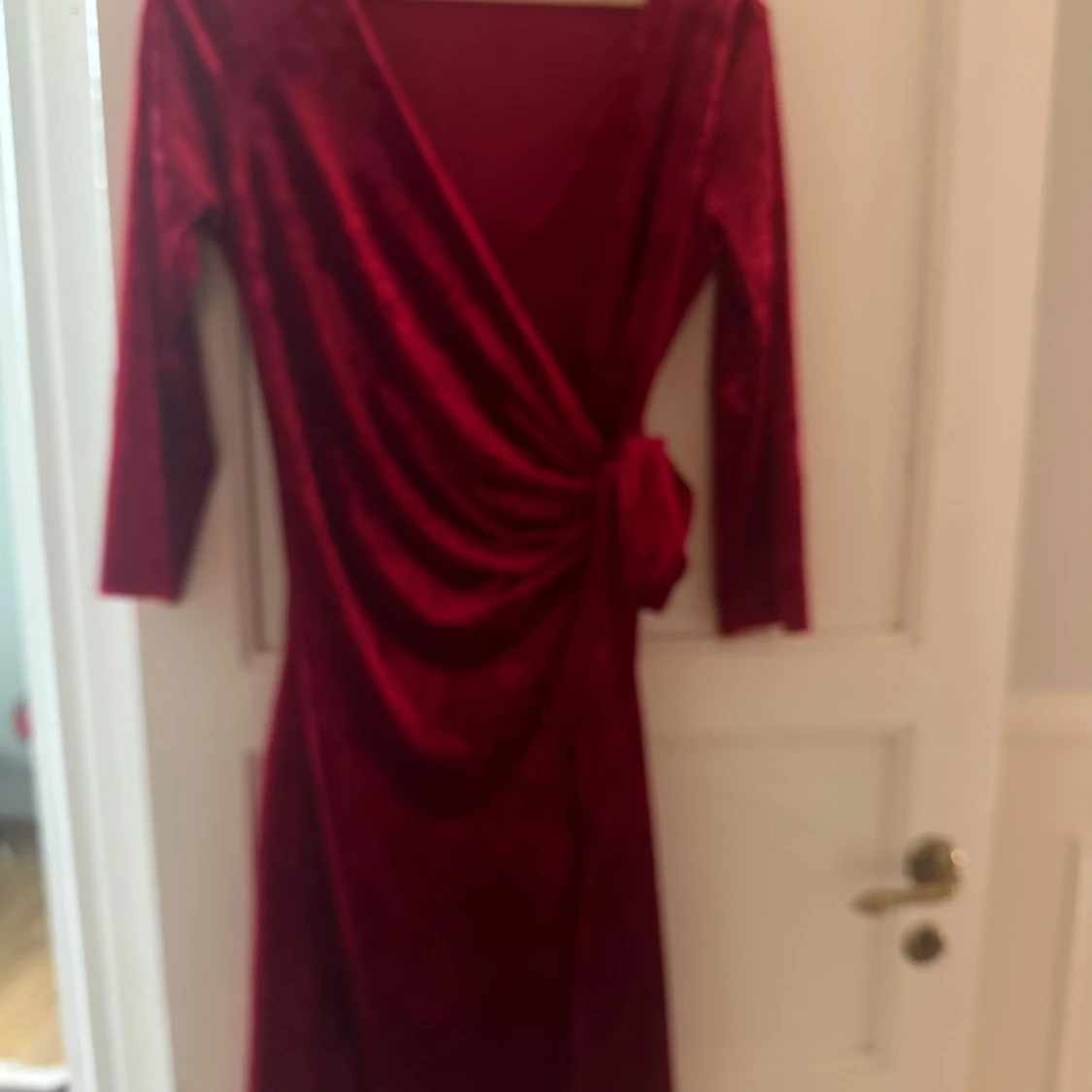 Röd Klänning i sammet, medium