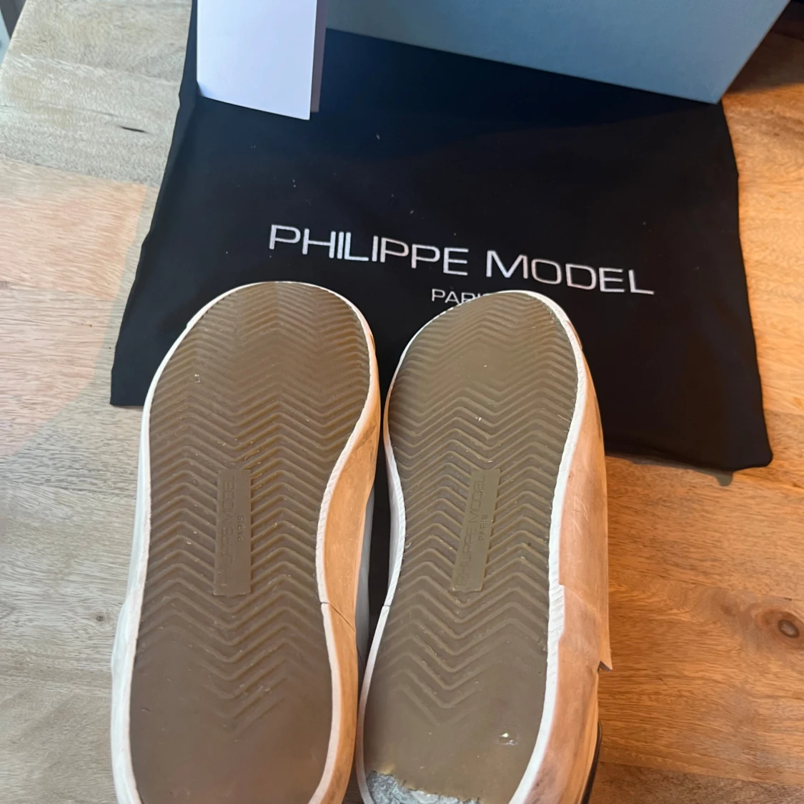 Philippe Model - 91