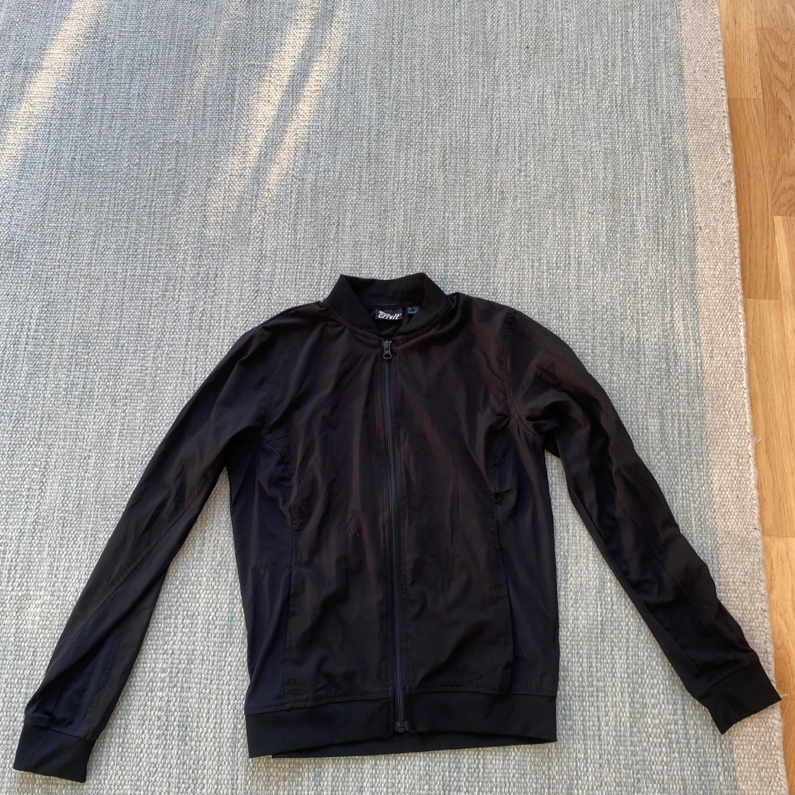 Tunn träningsjacka - 91