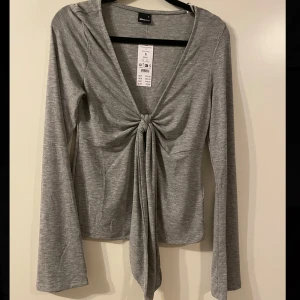 Ny topp - Jättefin topp från Gina tricot med prislappen kvar🥰