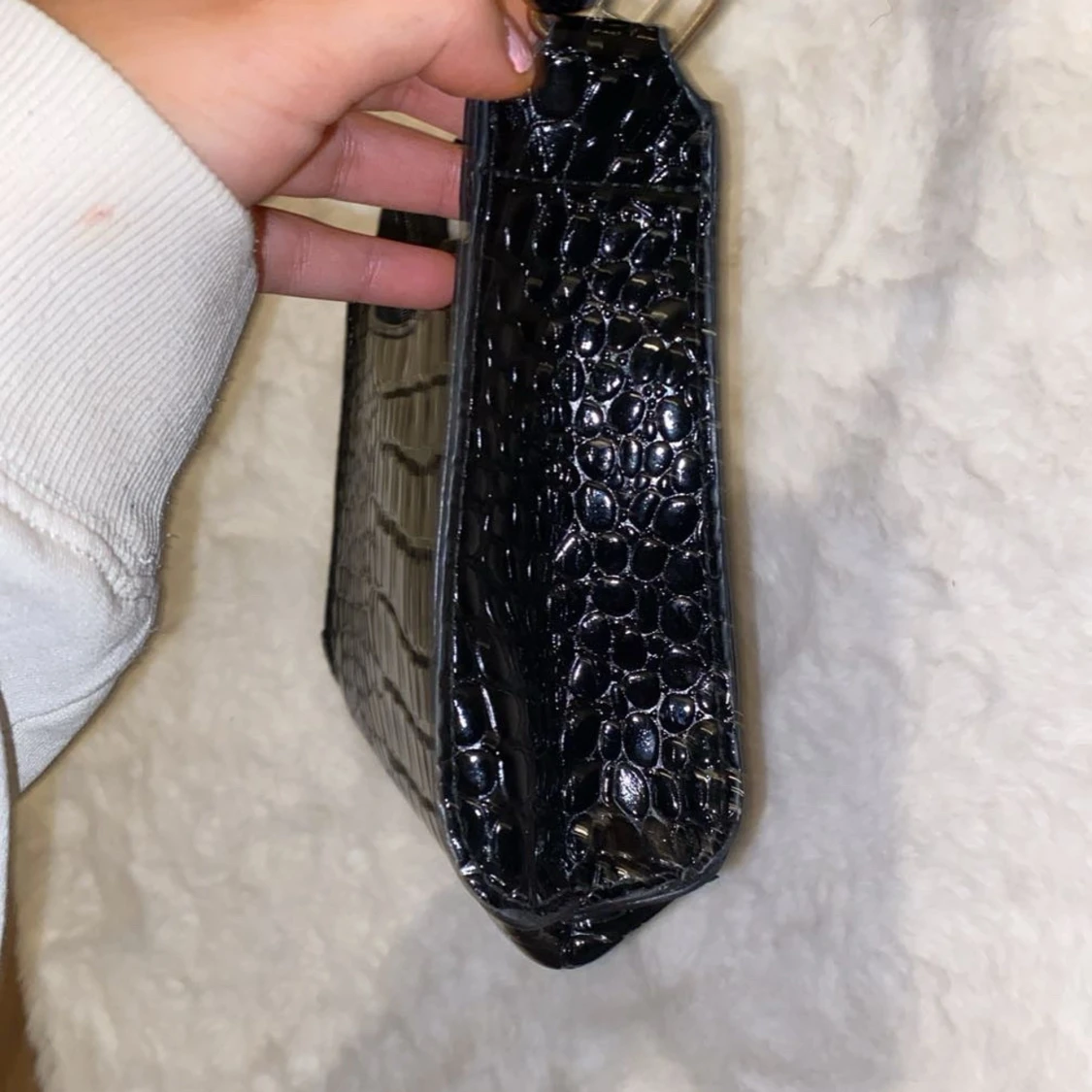 Svart axelväska i syntet - 90