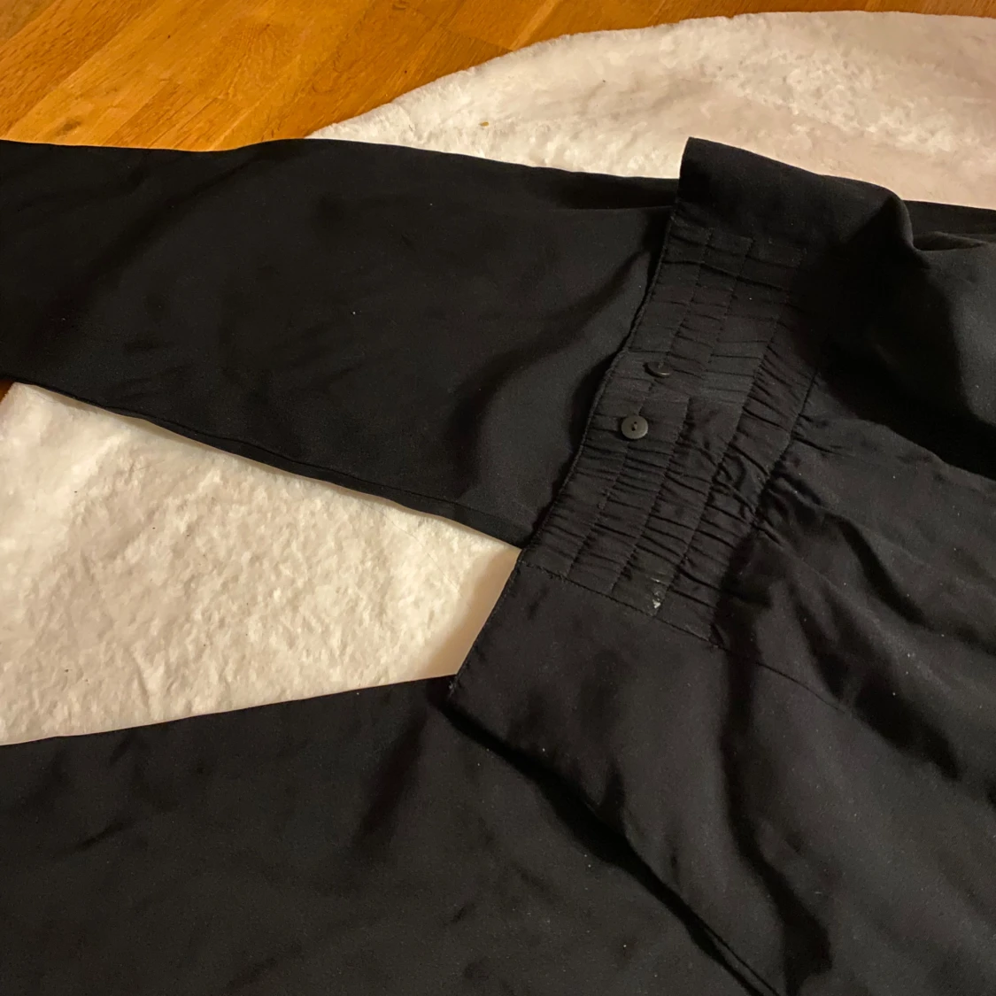Svarta byxor med knappar - 91