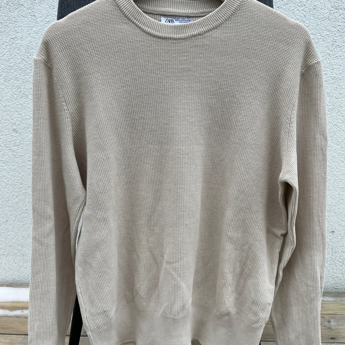 Beige stickad tröja från Zara