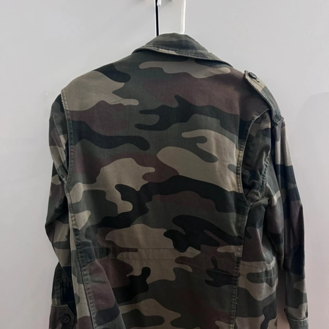 Camouflage militärjacka - 90