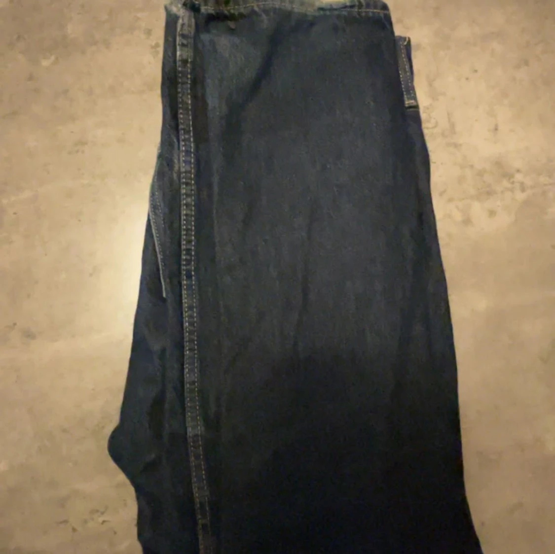 Svarta och Blå Jeans - 91