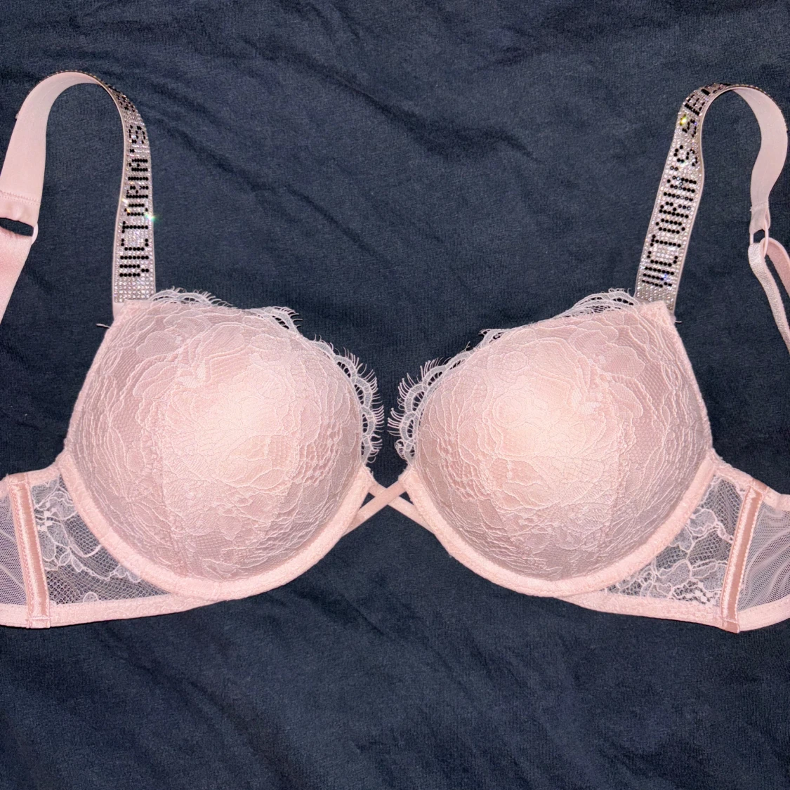 Victoria’s Secret - 90