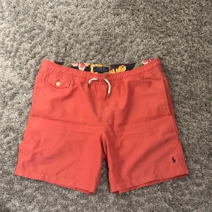 Polo Ralph Lauren badbyxor - Passar S/M, cond 8/10, mvh