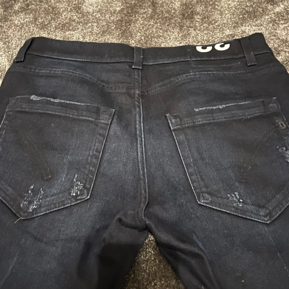 Svarta slim fit jeans från Dondup - 90