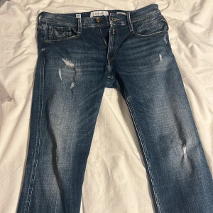 Replay Anbass - Slimmade replay jeans, använda fåtal gånger