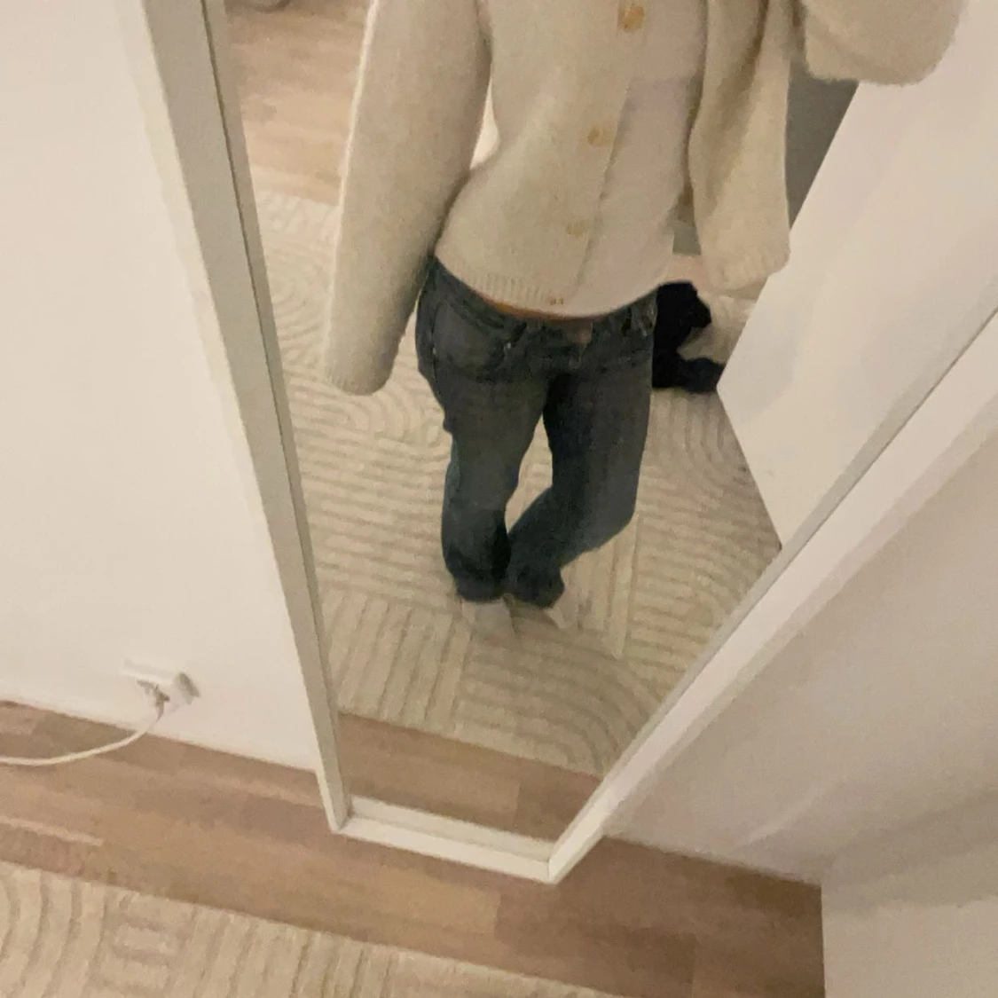 Stickad kofta🤍 - 90