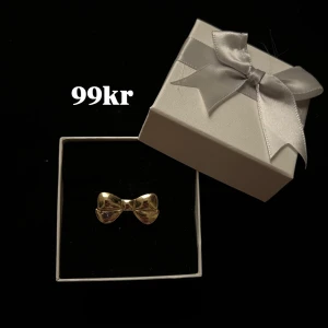 Rosett ring  - 22kr frakt 💗 