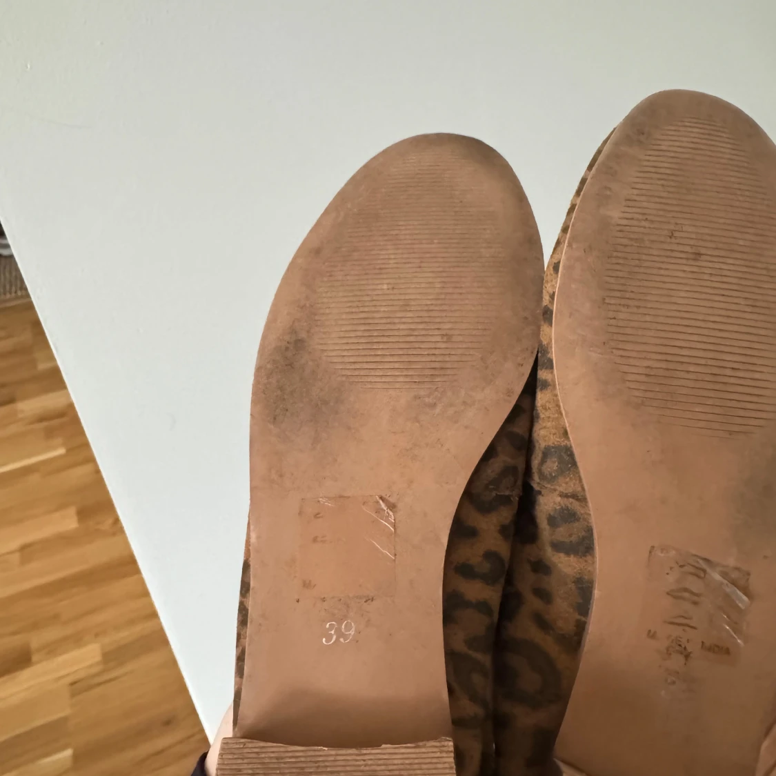 Leopardmönstrade loafers - 4