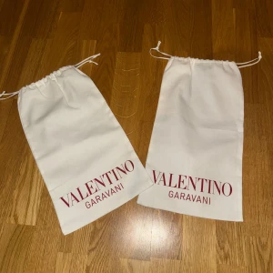 Valentino dustbag - Dustbags för att skydda era valentino opens!