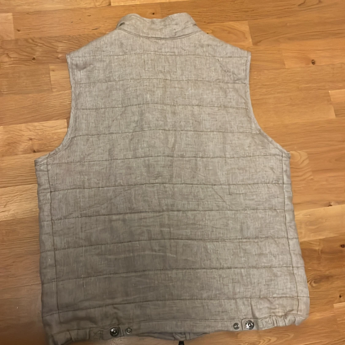 Beige väst från Oscar Jacobson - 2