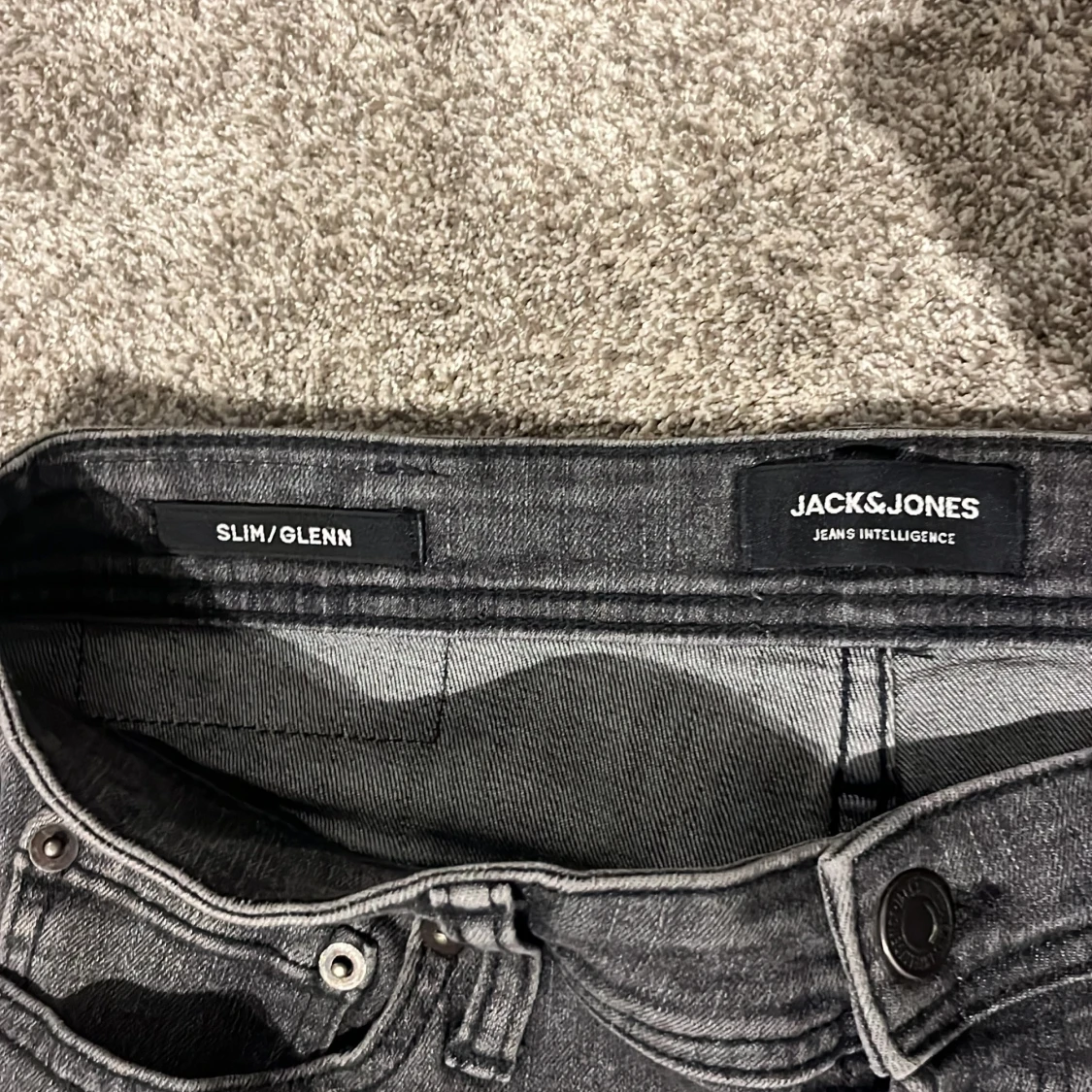 Svarta slim jeans från Jack & Jones - 2