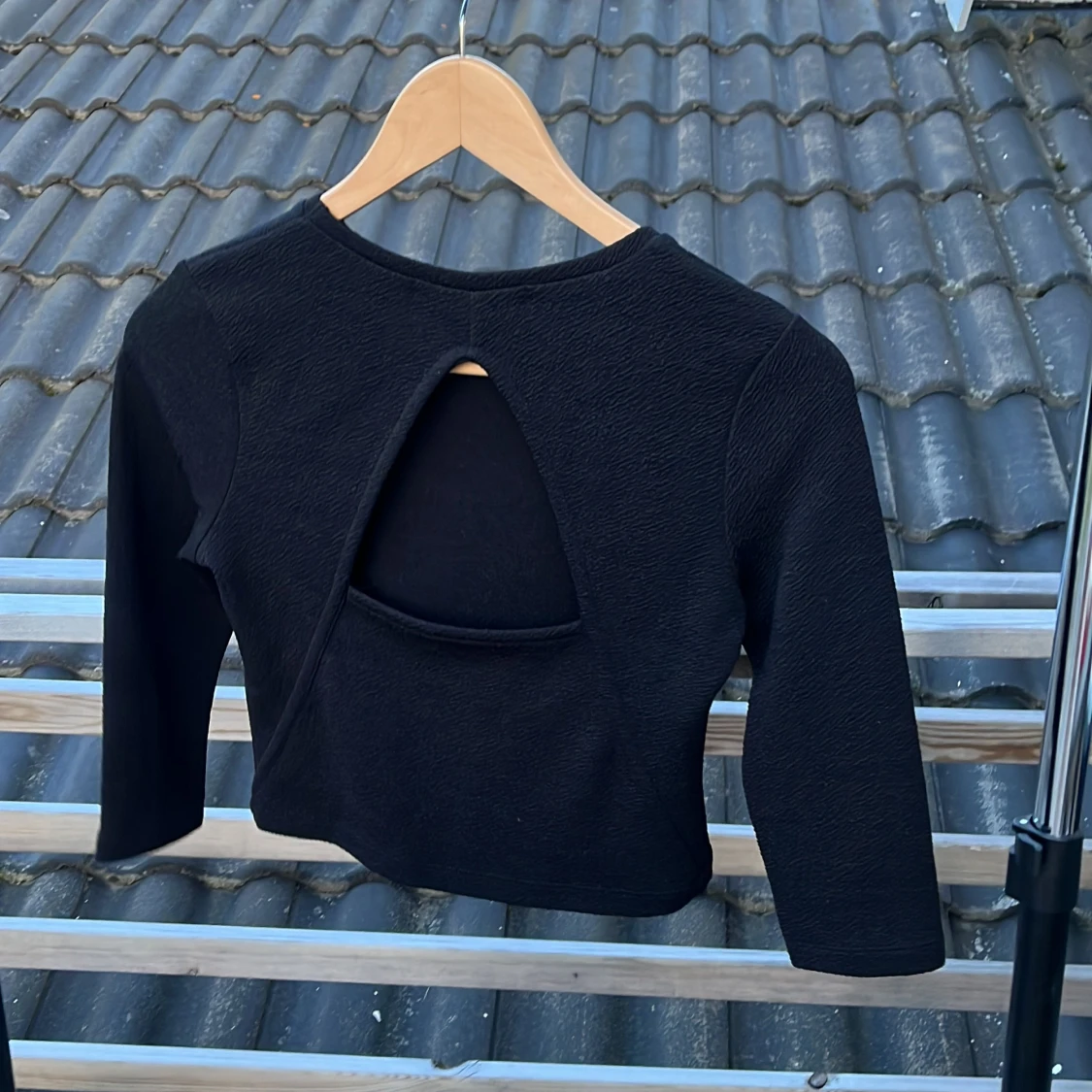 Svart långärmad topp från BikBok - 1