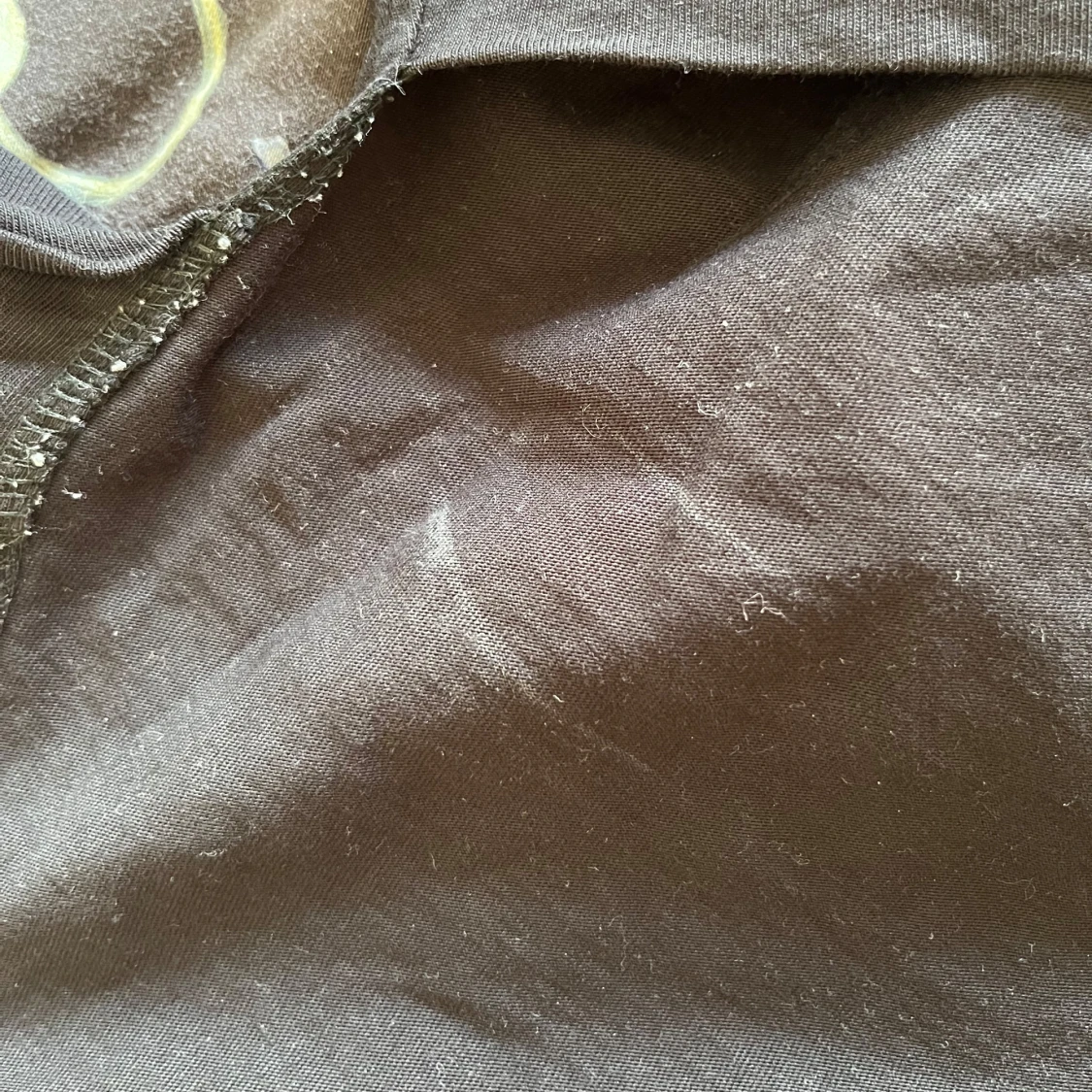 Svart topp med knyt i ryggen - 3