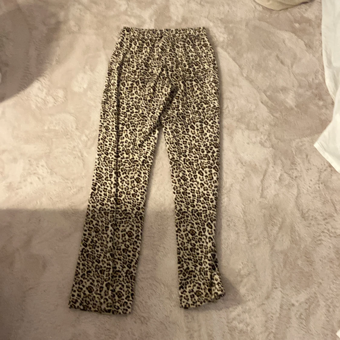 Leopardmönstrade byxor Gina Tricot XS - 2