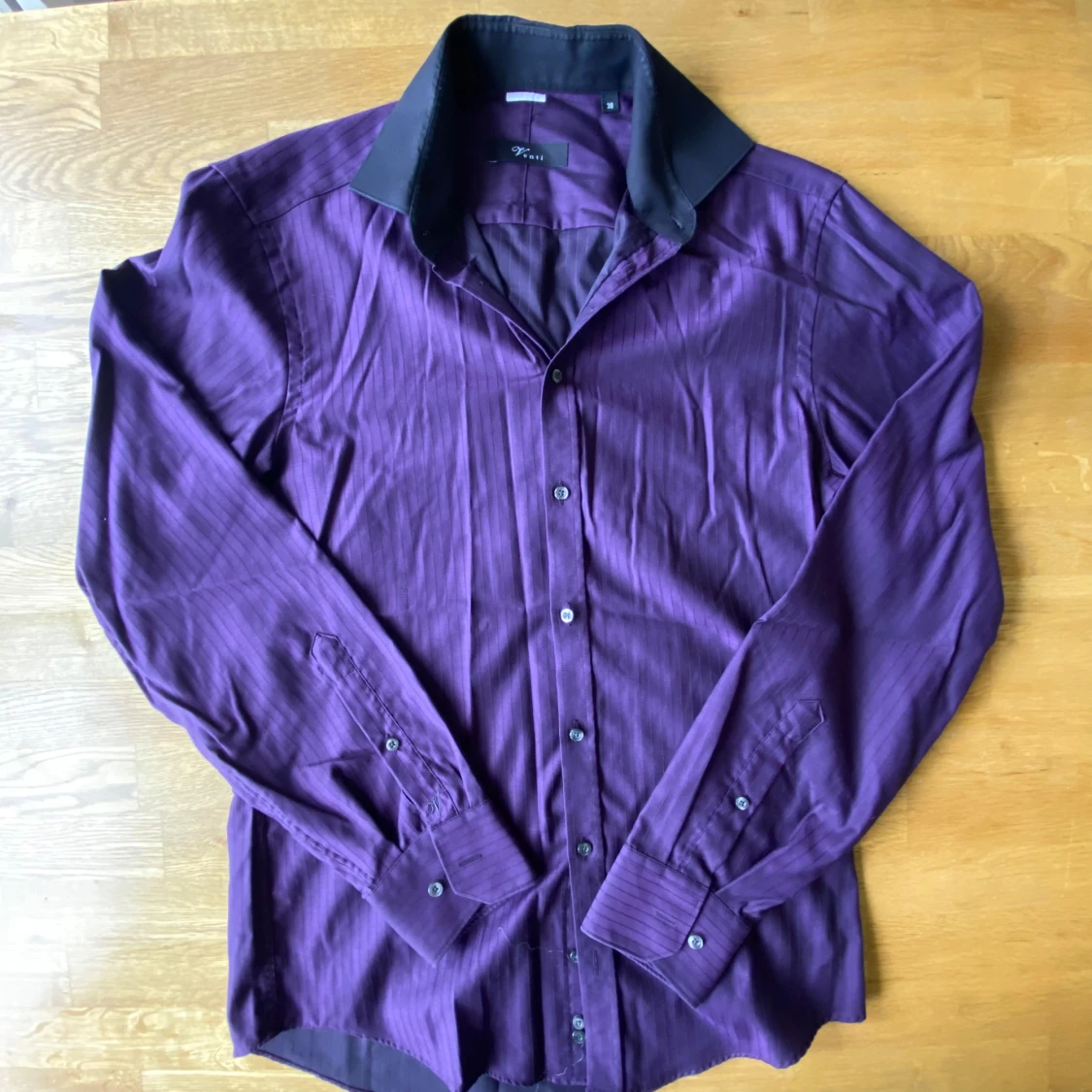 Lila randig skjorta från Venti