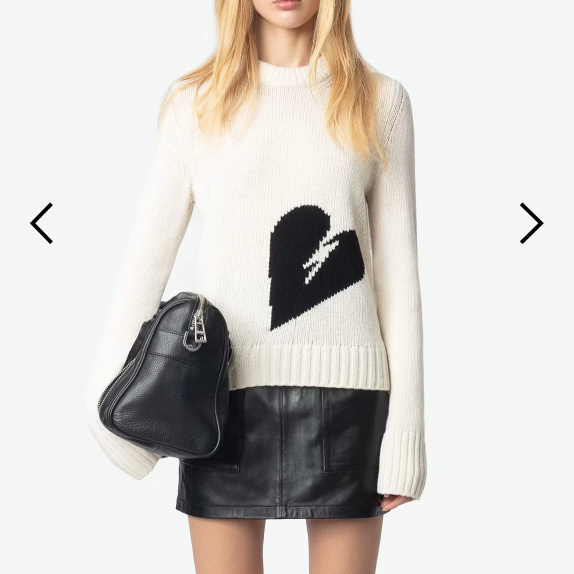 Vit stickad tröja med hjärtmotiv - 2