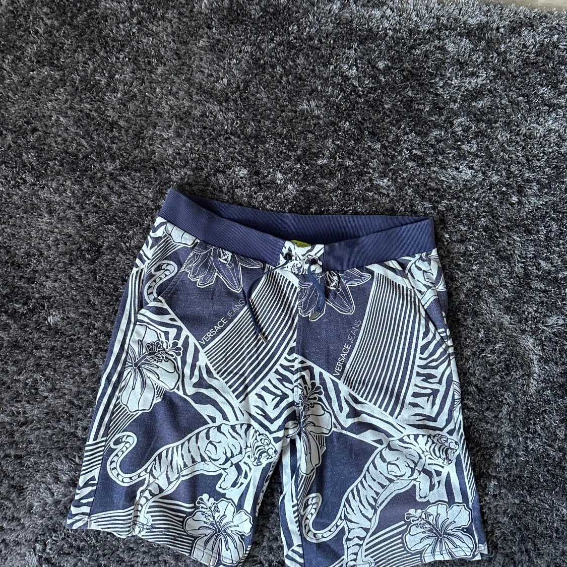 Versace Jeans blå shorts XL