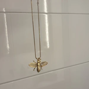 Ioaku halsband - Tappat lite färg på kedjan men annars fint skick
