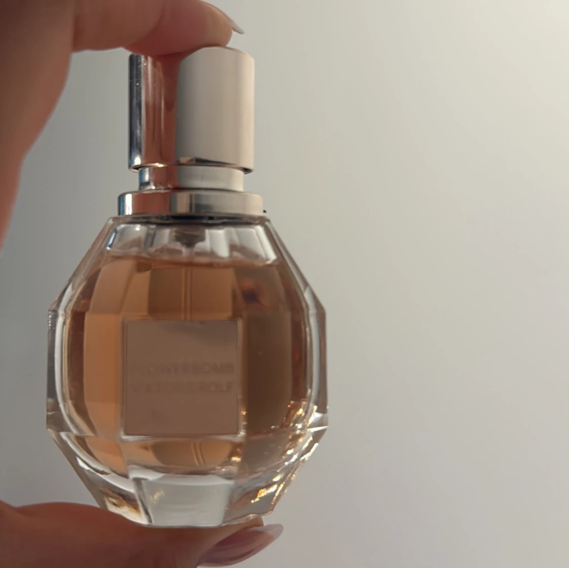 Viktor & Rolf Flowerbomb parfym